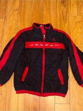 Vintage fleece lined Air Jordan puffer jacket